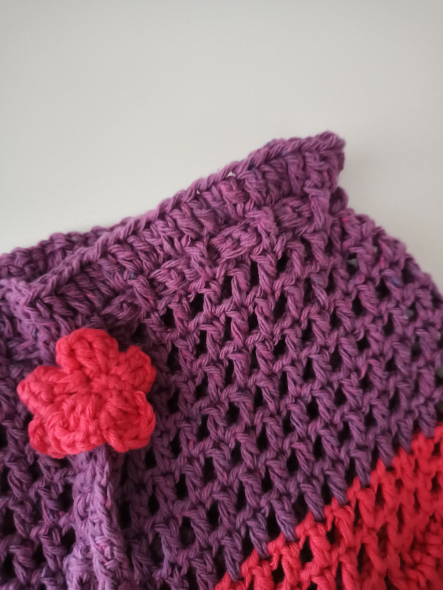 Dream Pop handmade crochet crossover pouch bag close up