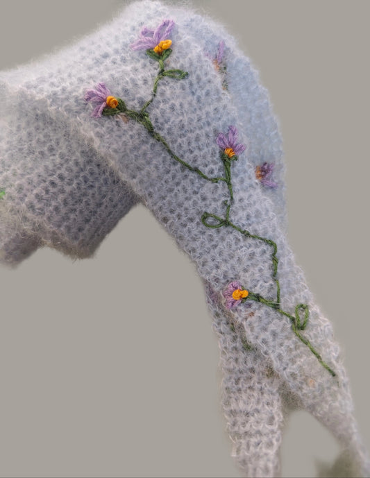 Iris mohair scarf close up.