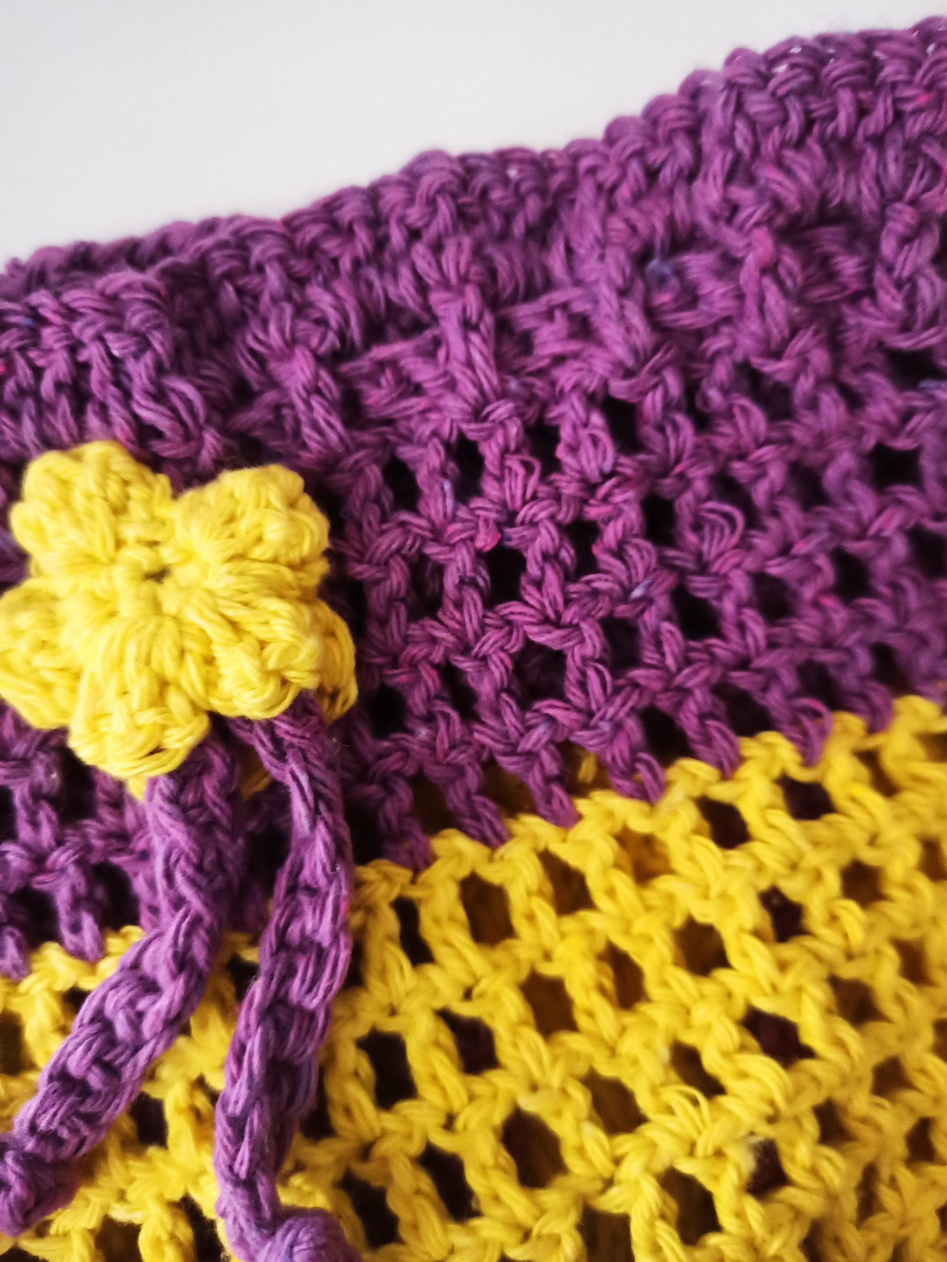 Moonflower handmade crochet crossover pouch bag close up