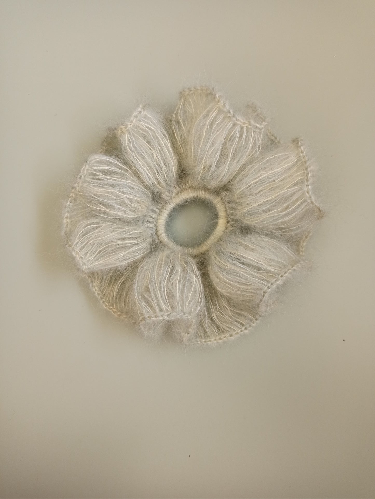 arete crochet scrunchie