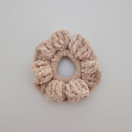 oat crochet scrunchie