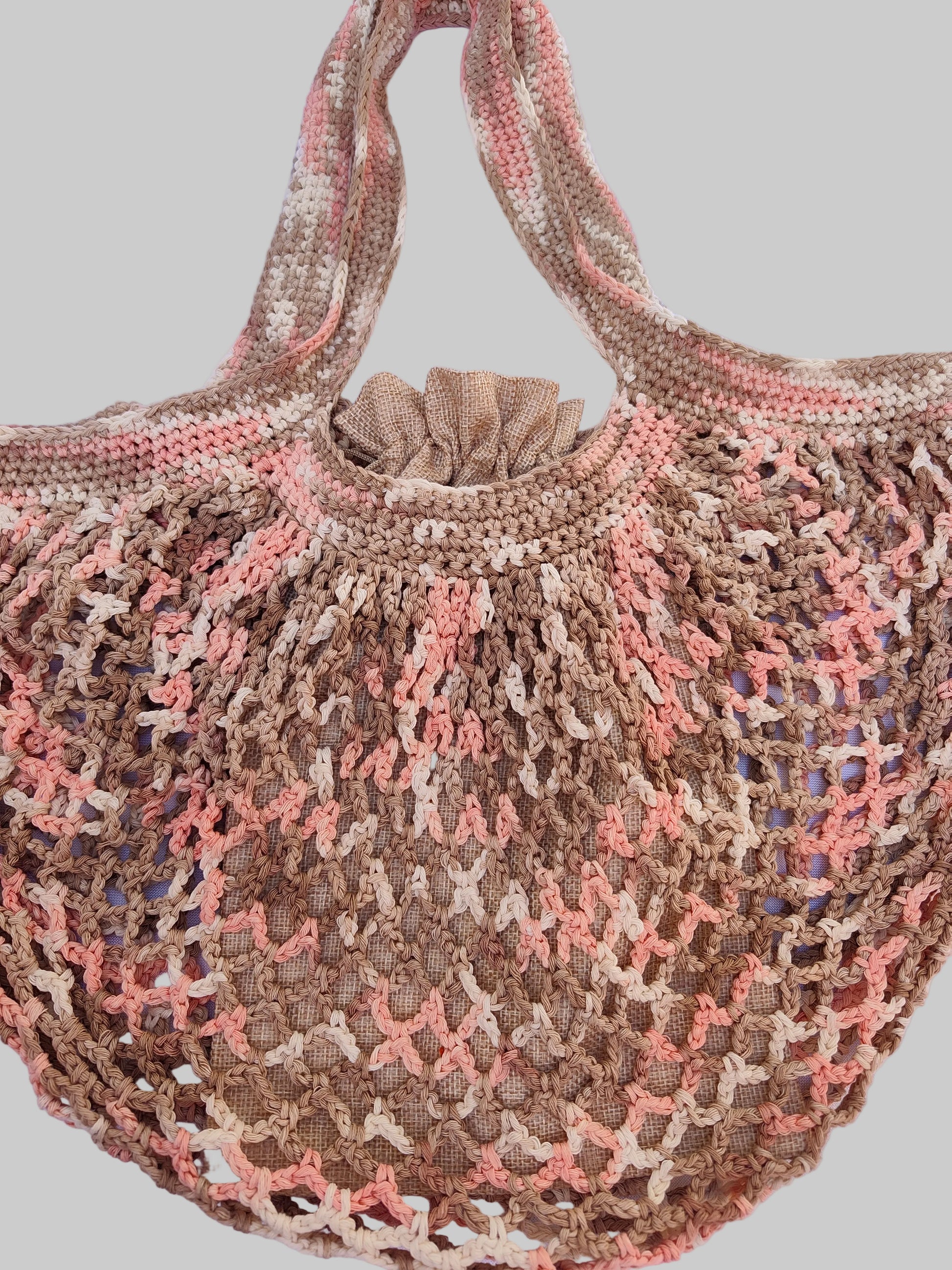 solena crochet market bag with pouch